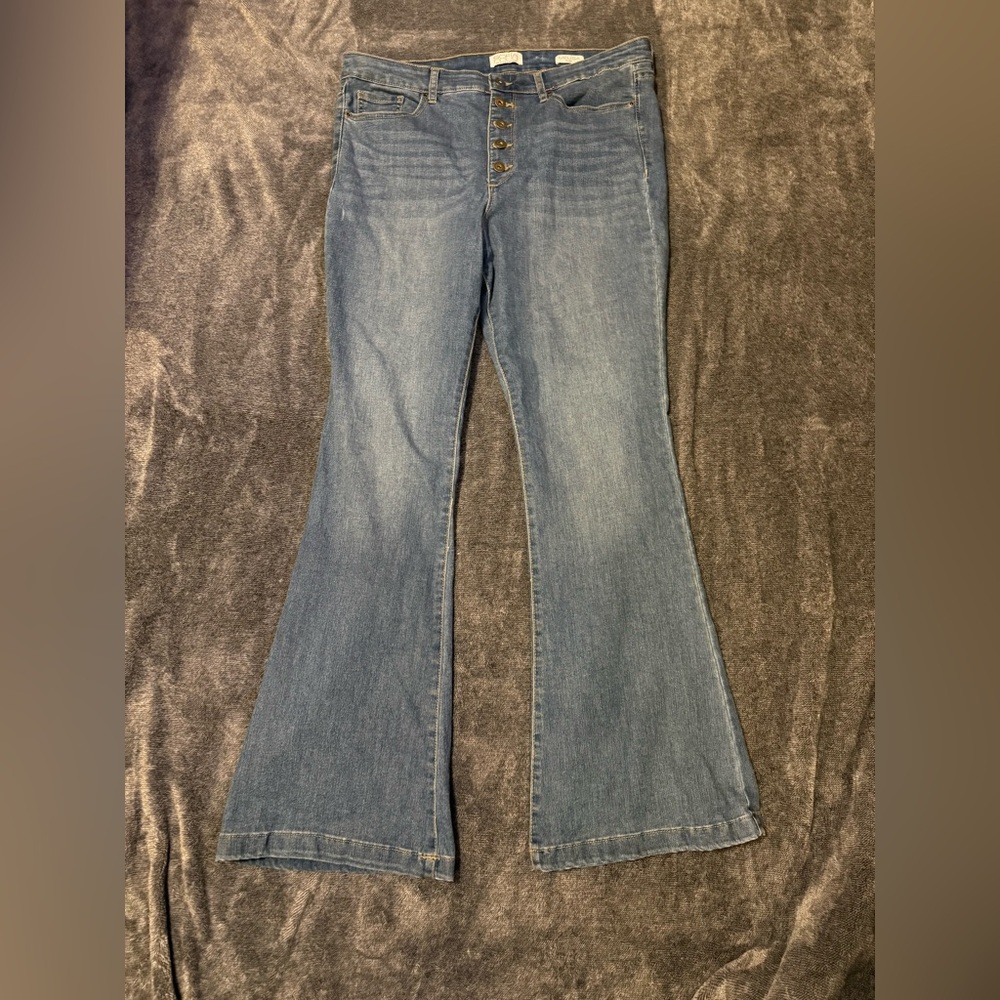 Sofia by Sofia Vergara Light Blue Flare Jeans